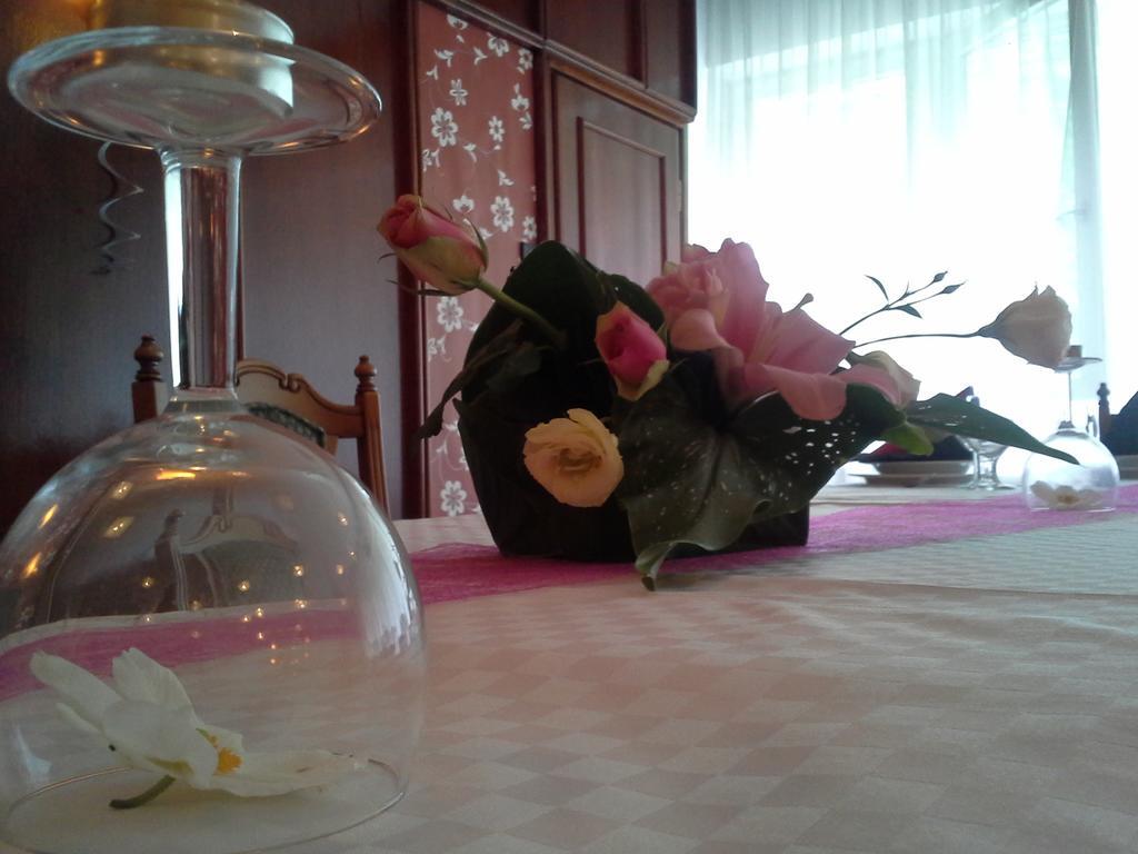 Korona Szallo Hotel Nagykanizsa Esterno foto