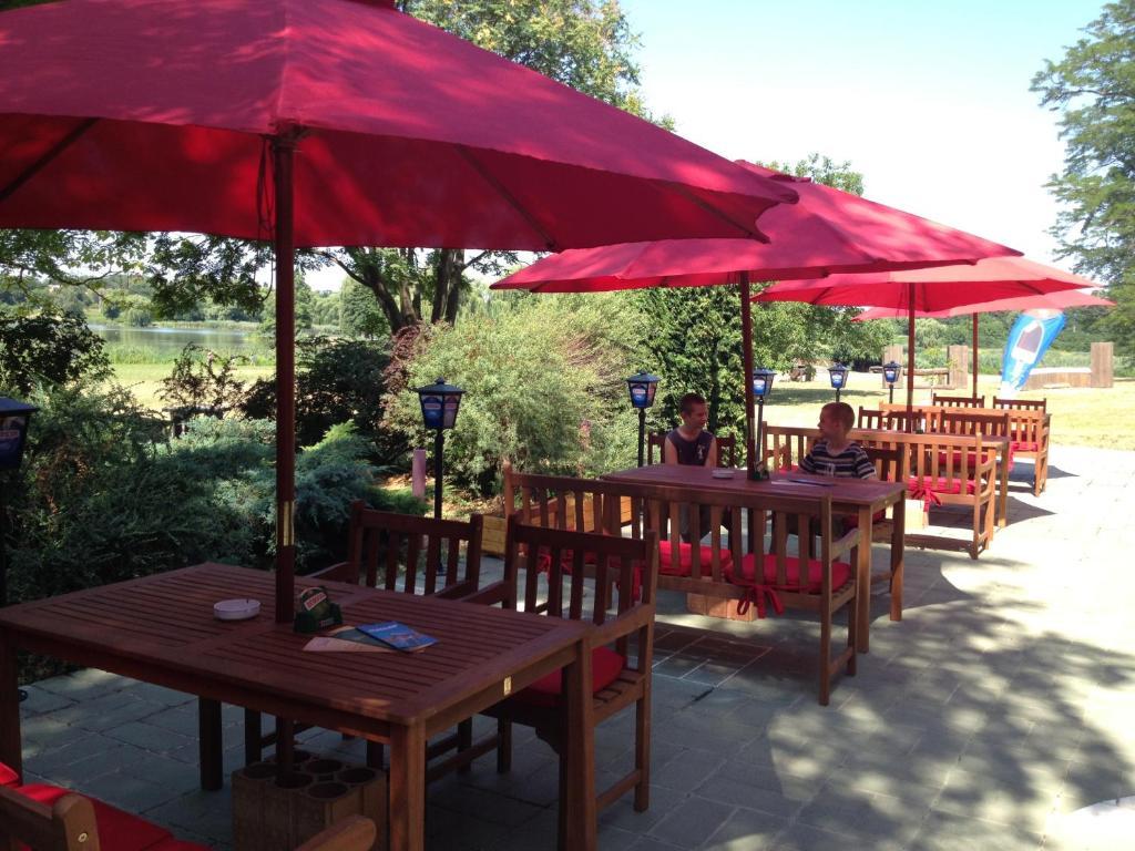 Korona Szallo Hotel Nagykanizsa Esterno foto