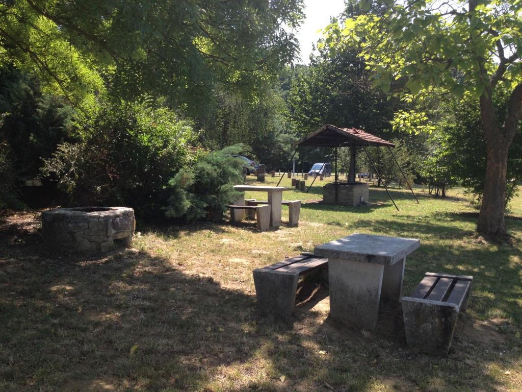 Korona Szallo Hotel Nagykanizsa Esterno foto