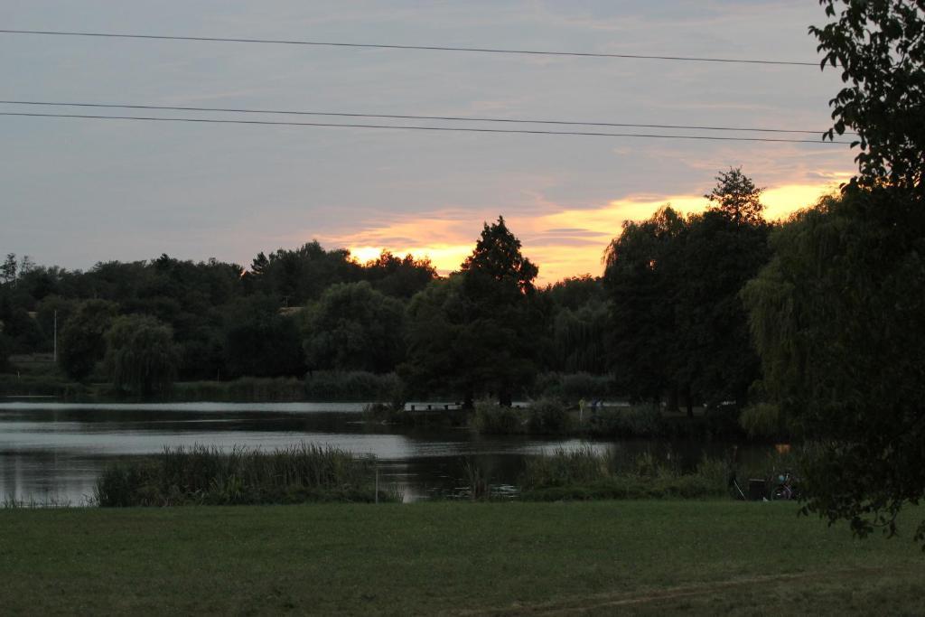 Korona Szallo Hotel Nagykanizsa Esterno foto